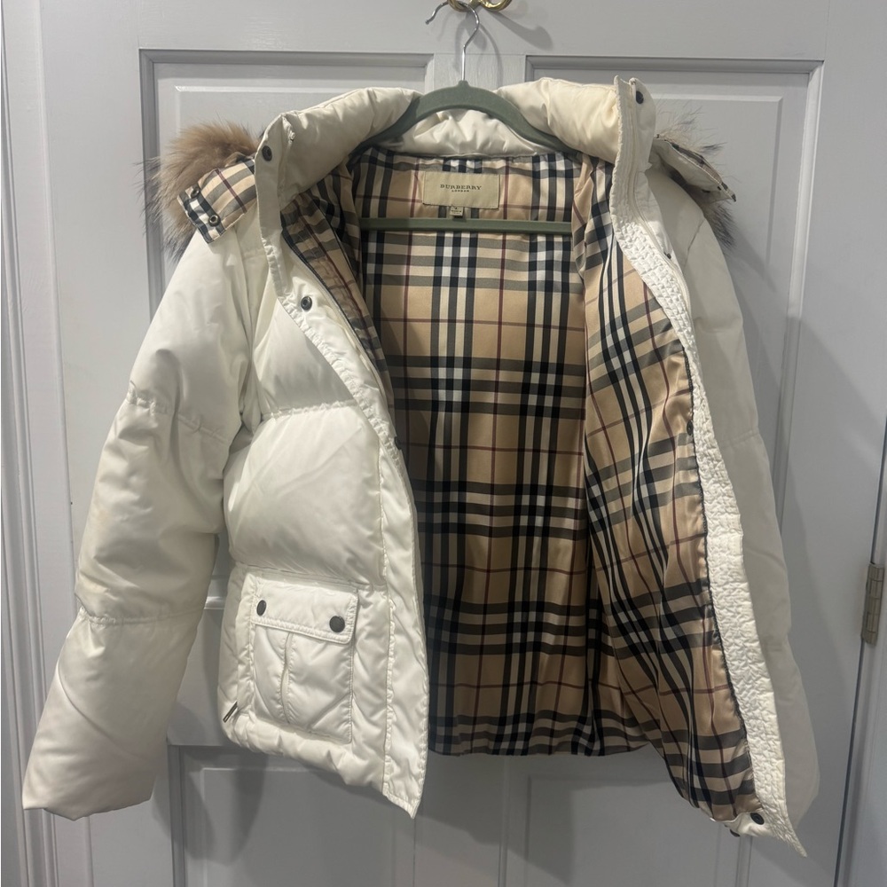 Burberry Beige Plaid Design